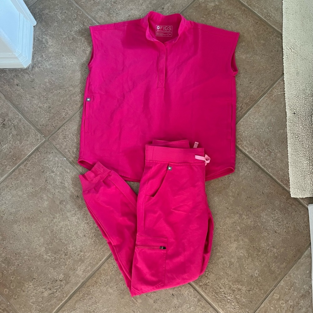 Figs Hot Pink Rafaela Top XS / Jogger XS